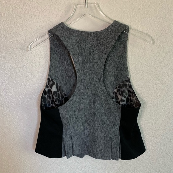 Express Racerback dressy vest - Picture 4 of 6